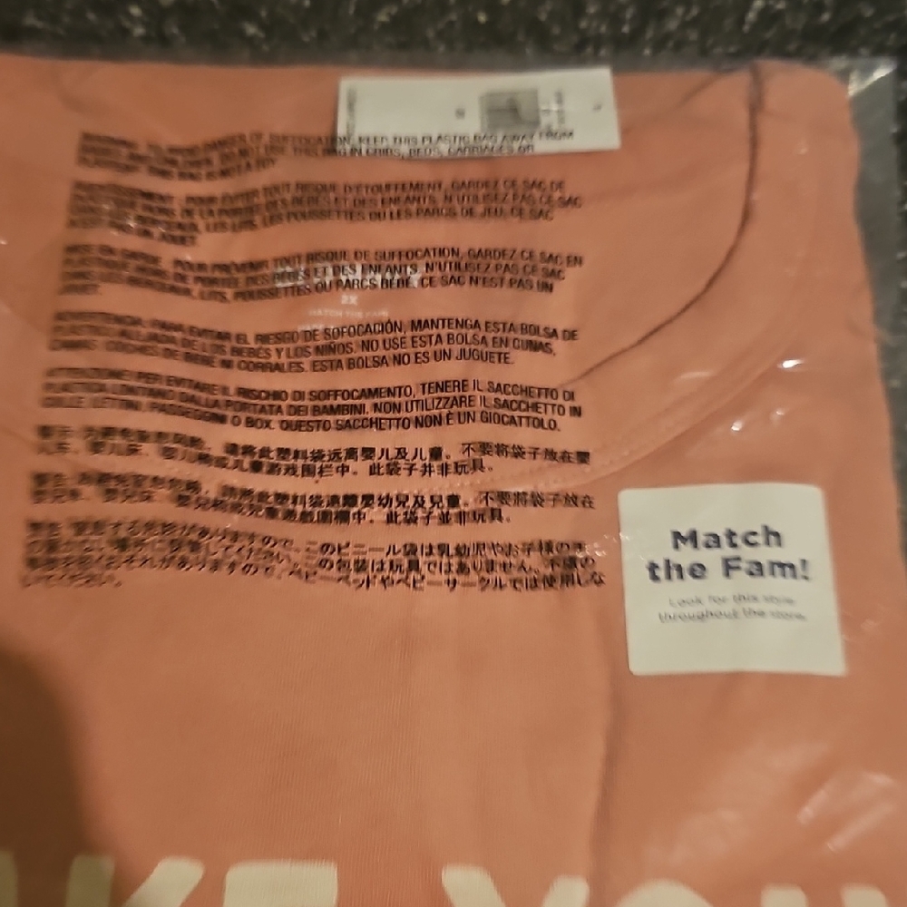 Old Navy Peach Short Sleeve Tee